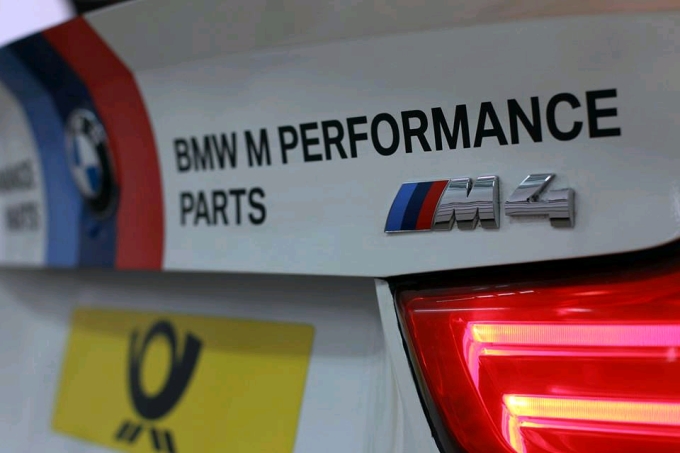 BMW M4 DTM